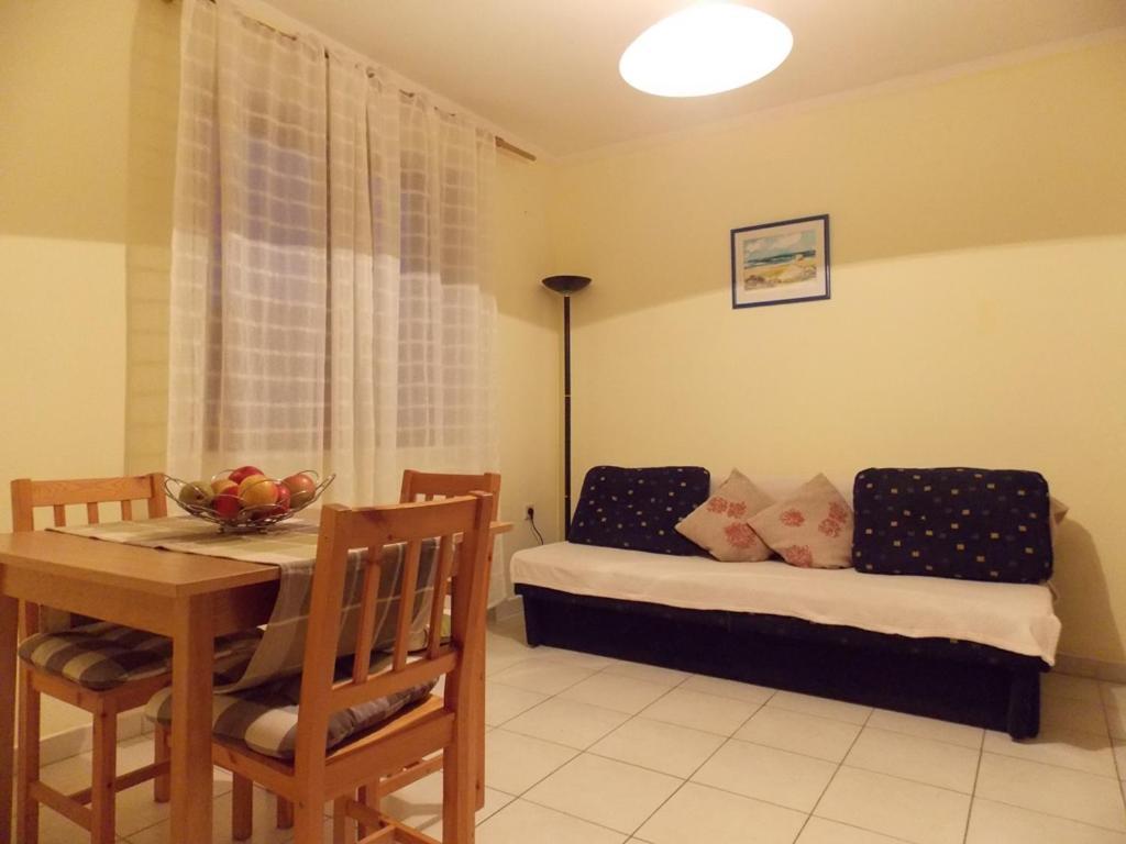 Apartment Ivana Vodice Exterior photo