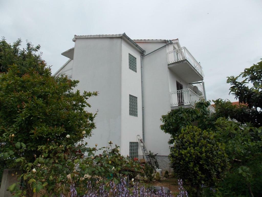 Apartment Ivana Vodice Exterior photo